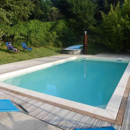 Bleu - Piscine Partagee *